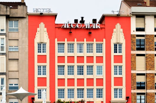 Traveling for the View: Hotels with Panoramic Windows