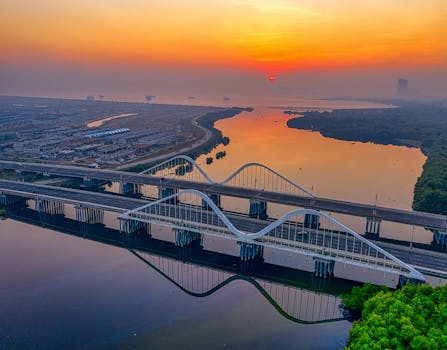 Sunrise walks bring calm to city dwellers